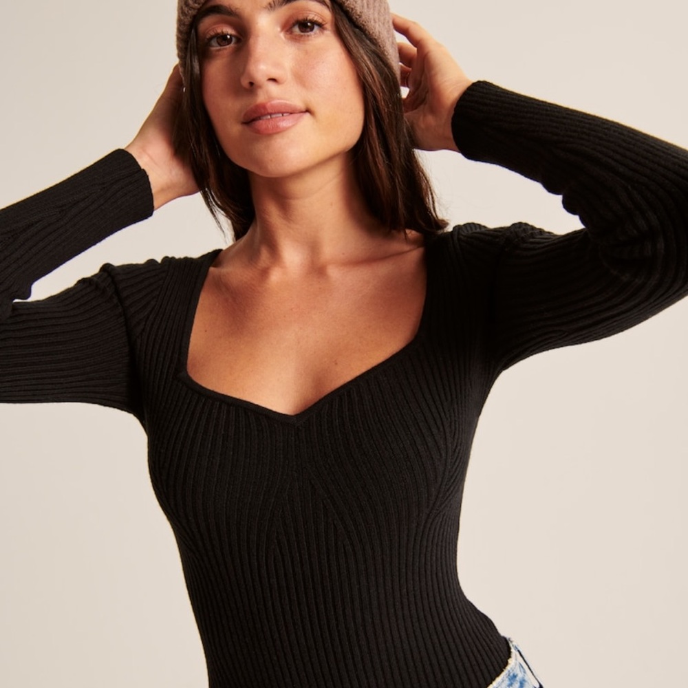 NWT!! Abercombie & Fitch Ribbed Long Sleeve Sweater